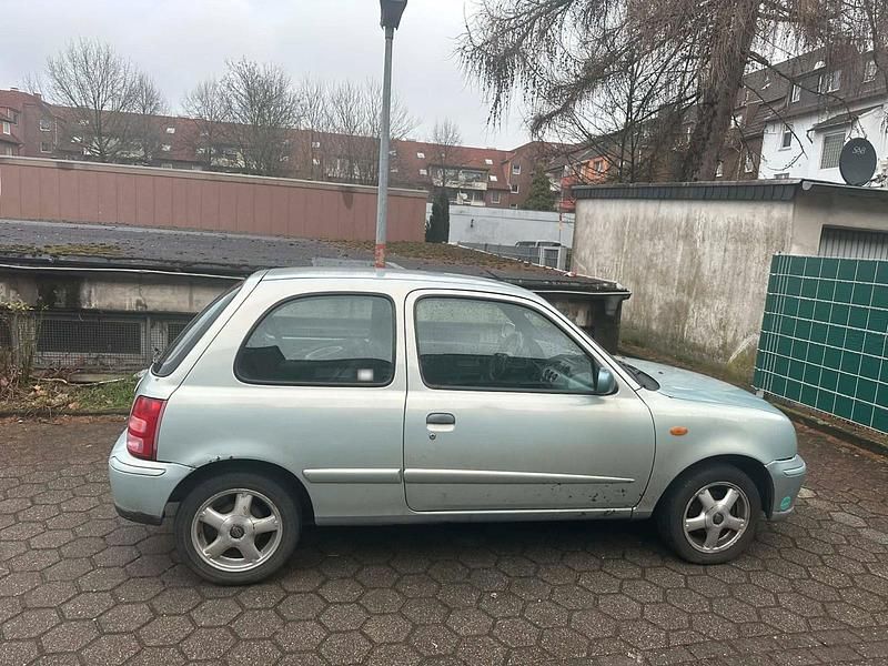 Gebraucht Nissan Micra 60 PS (44 kW) 2001 Blau Kleinwagen