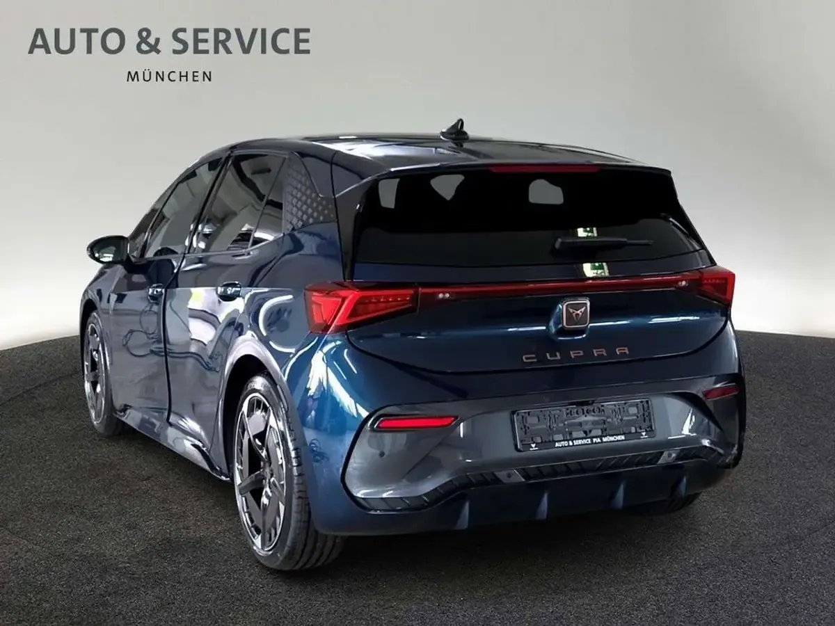 Neu Cupra Born 169 kW (231 PS) 2026 Aurorablau Kleinwagen