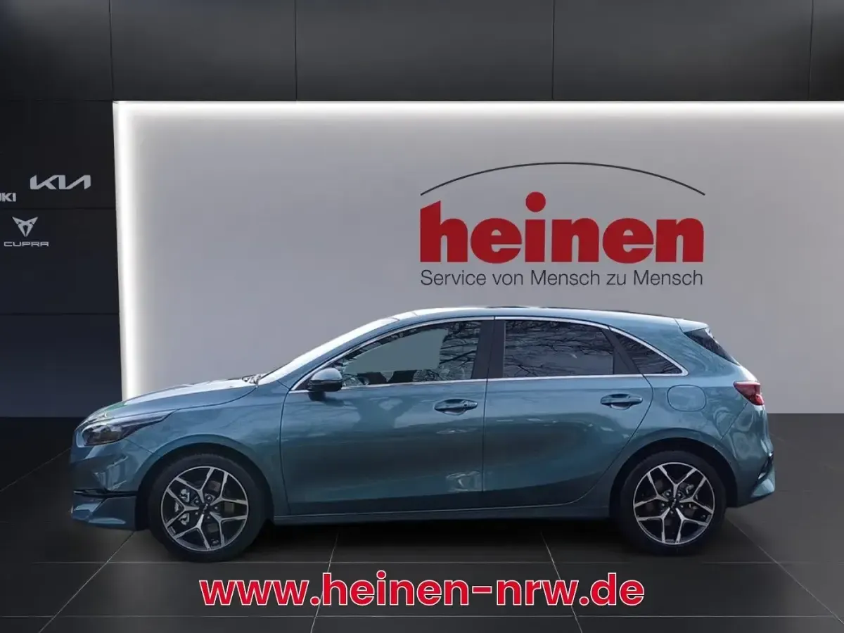 Nowe Kia Ceed Platinum 140 KM (102 kW) 2025 Zielony Hatchback