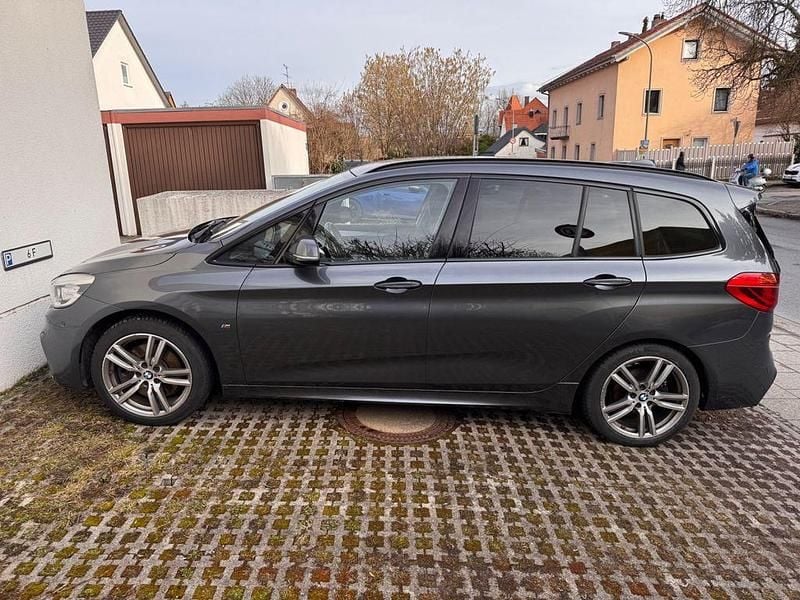 Gebraucht BMW 220 Gran Tourer Performance 190 PS (139 kW) 2016 Grau Van / Kleinbus