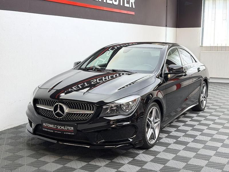 Schwarz Gebraucht 2016 Mercedes CLA220 AMG line Limousine | 19.890 € (Fairer Preis) - Bild 1/4
