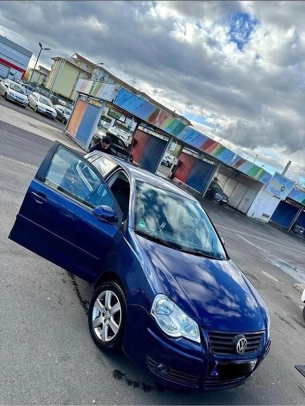 Gebraucht VW Polo 60 PS (44 kW) 2008 Blau Kleinwagen