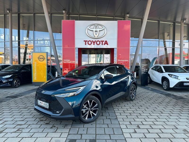 Blau Neu 2025 Toyota C-HR SUV | 40.990 € (Etwas zu teuer) - Bild 1/4