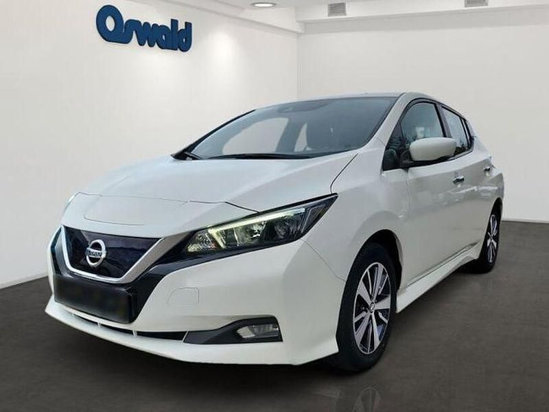 Weiß Gebraucht 2020 Nissan Leaf Acenta Kleinwagen | 15.890 € (Fairer Preis) - Bild 1/4
