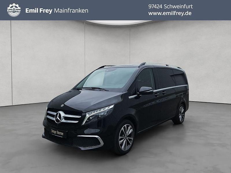 Obsidianschwarz metallic Gebraucht 2024 Mercedes V250 Avantgarde Van / Kleinbus | 58.599 € (Fairer Preis) - Bild 1/4