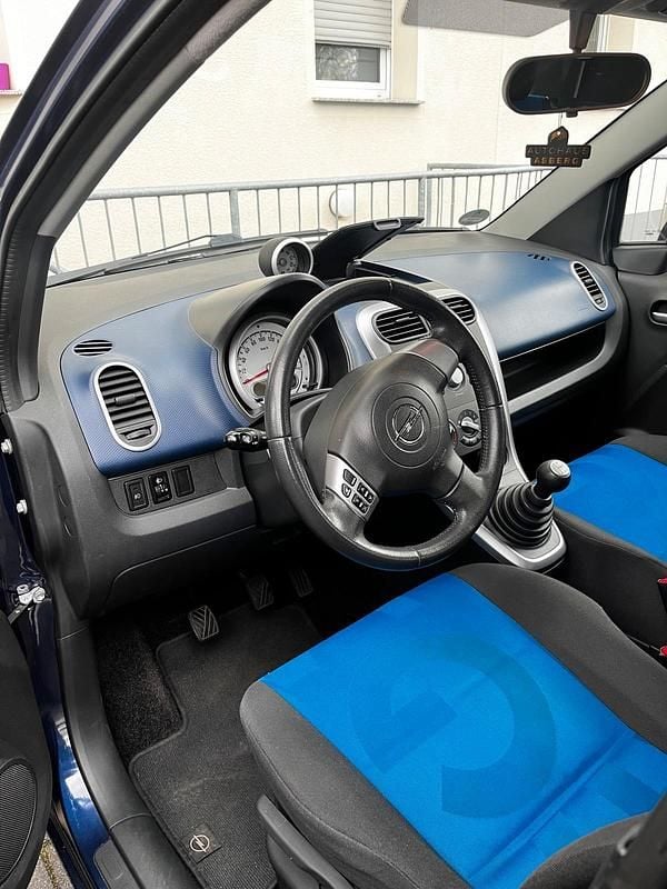Second-hand Opel Agila 68 CP (50 kW) 2009 Albastru Hatchback