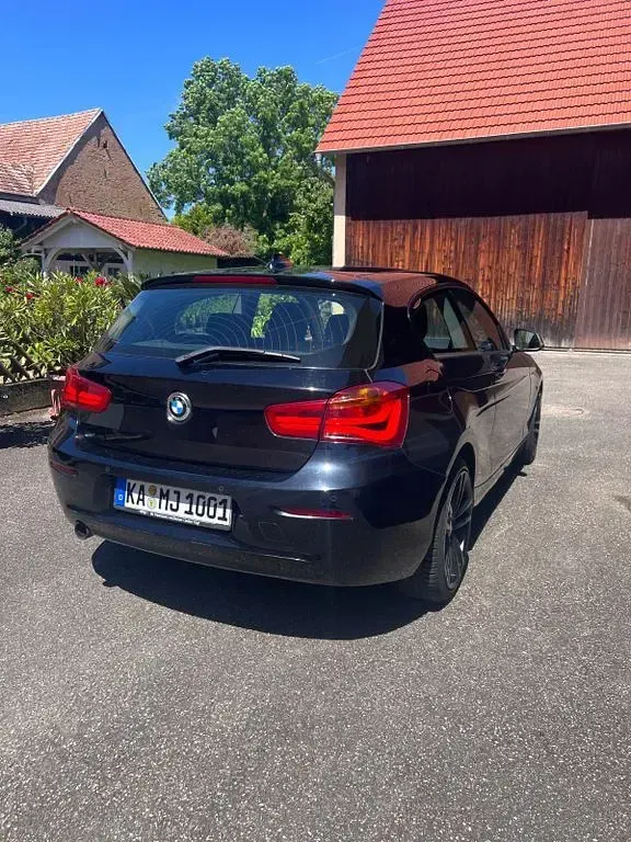 Usado BMW 116 109 CV (80 kW) 2016 Negro Utilitario