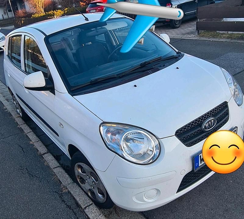 Gebraucht Kia Picanto 60 PS (44 kW) 2009 Weiß Kleinwagen