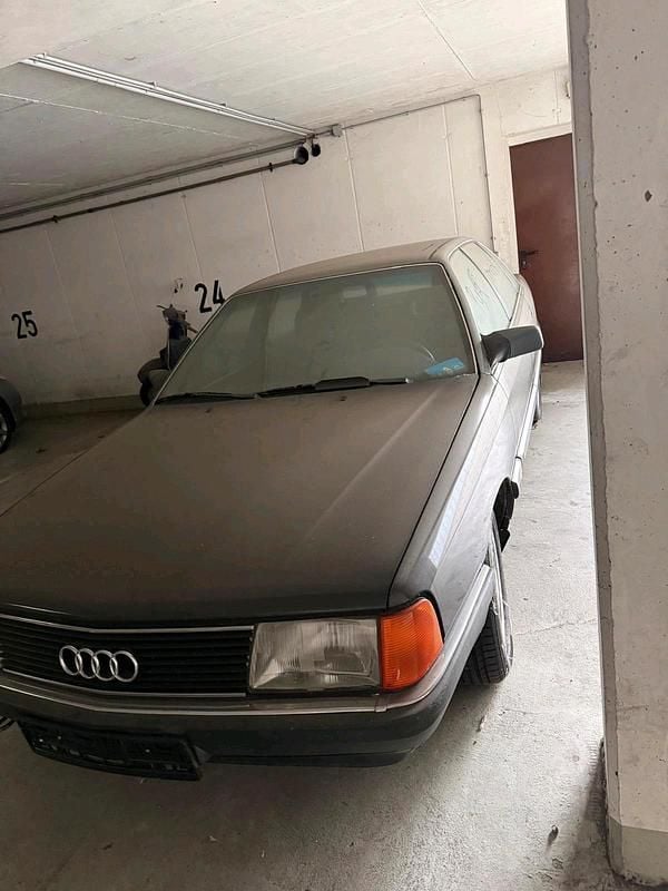 Gebraucht Audi 100 120 PS (88 kW) 1990 Grau Limousine