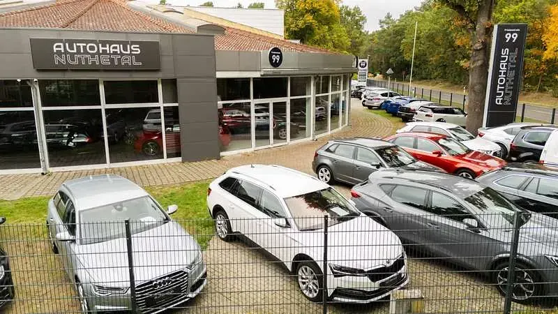 Gebraucht Audi A6 Ambiente 204 PS (150 kW) 2012 Grau Limousine