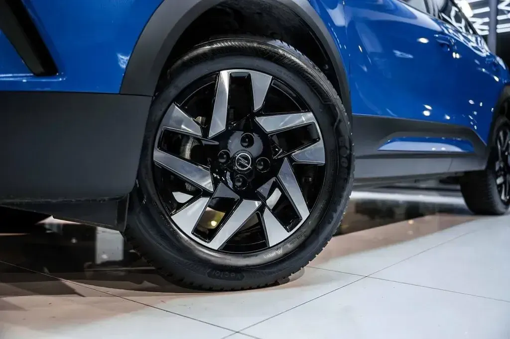 Gebraucht Opel Mokka GS Line 131 PS (96 kW) 2024 Blau SUV