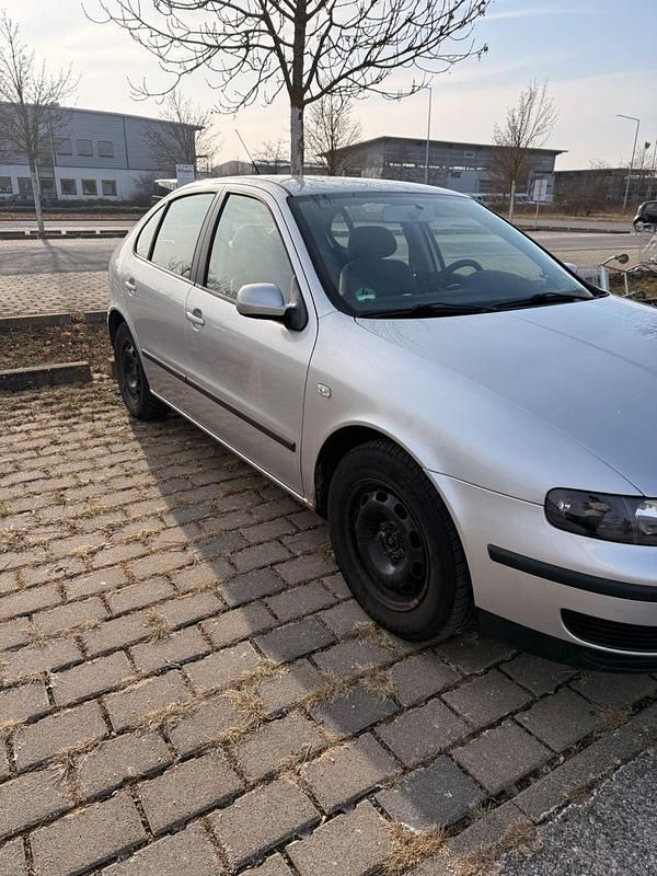 Gebraucht Seat Leon 105 PS (77 kW) 2001 Silber Limousine