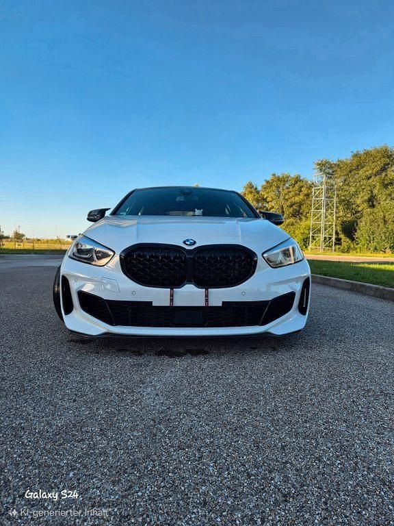 Weiß Gebraucht 2019 BMW M135 Performance Kleinwagen | 28.800 € (Teuer) - Bild 1/4