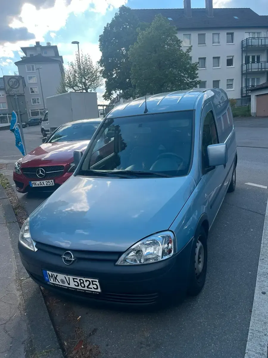 Używany Opel Combo 75 KM (55 kW) 2004 Niebieski Minivan