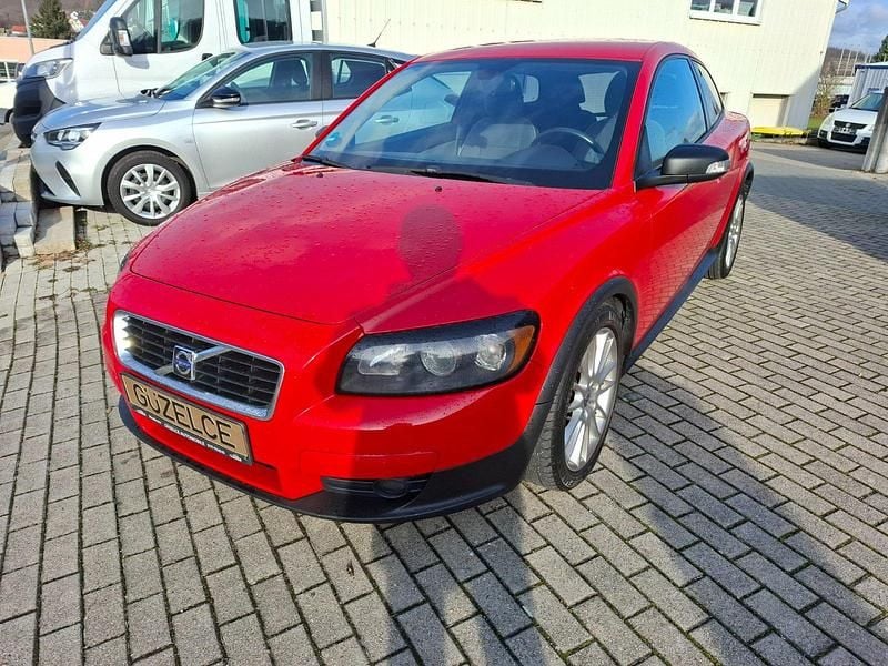 Gebraucht Volvo C30 109 PS (80 kW) 2008 Rot Kleinwagen