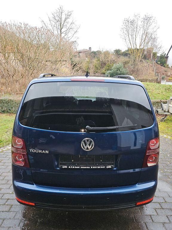 Gebraucht VW Touran 102 PS (75 kW) 2008 Blau Van / Kleinbus