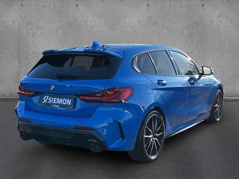 Gebraucht BMW 135 M Sport 306 PS (225 kW) 2020 Misano blau metallic Kleinwagen