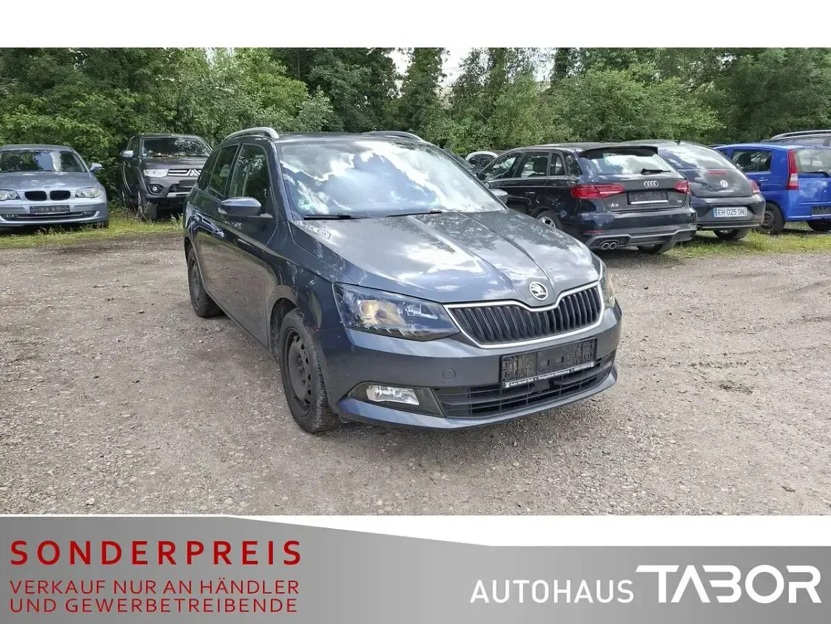 Gebraucht Skoda Fabia Style 90 PS (66 kW) 2015 Grau Kombi