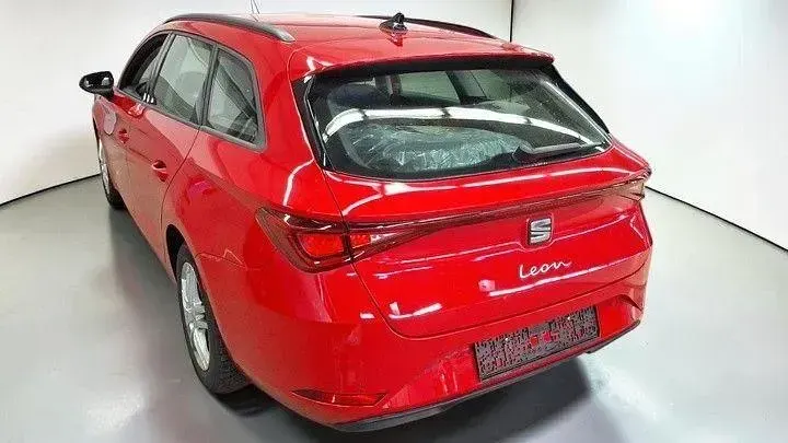 Gebraucht Seat Leon Style 90 PS (66 kW) 2022 Rot Kombi