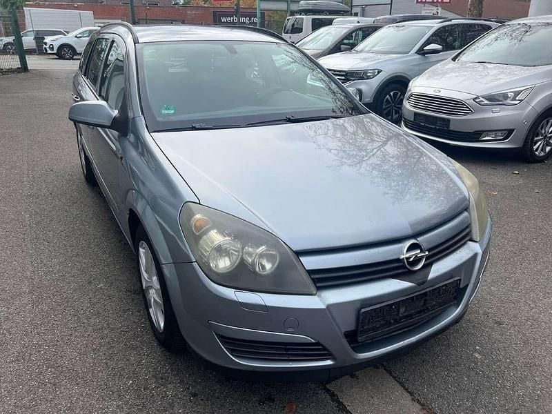 Grau Gebraucht 2005 Opel Astra Edition Kombi | 799 € (Superpreis) - Bild 1/4