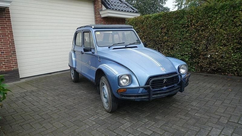 Gebraucht Citroën Dyane 32 PS (23 kW) 1982 Blau Limousine