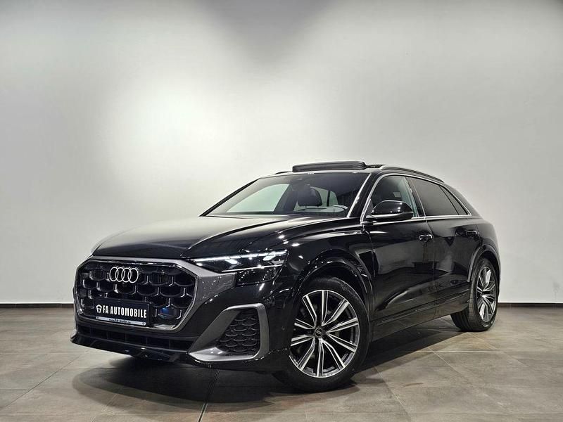 Mythosschwarz metall (metallic) Gebraucht 2024 Audi Q8 Ambiente SUV | 80.850 € - Bild 1/3