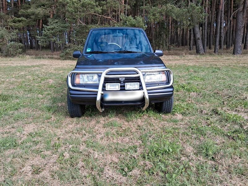 Usata Suzuki Vitara 101 CV (74 kW) 1997 Grigio Cabrio