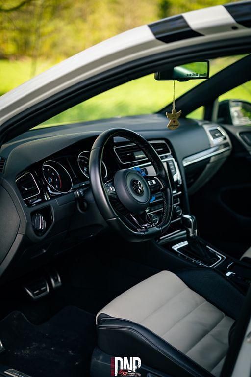 Gebraucht VW Golf VII R 300 PS (220 kW) 2015 Weiß Kombi