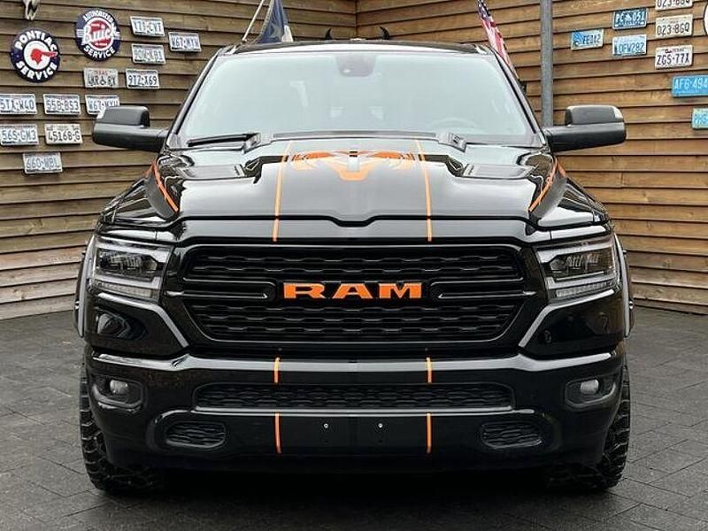 Gebraucht Dodge Ram 401 PS (294 kW) 2024 Schwarz Pickup