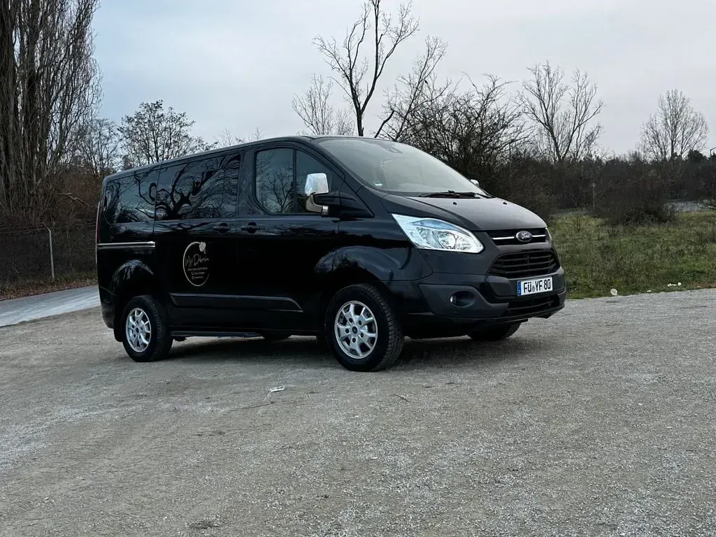 Gebraucht Ford Tourneo 155 PS (114 kW) 2013 Schwarz Van / Kleinbus