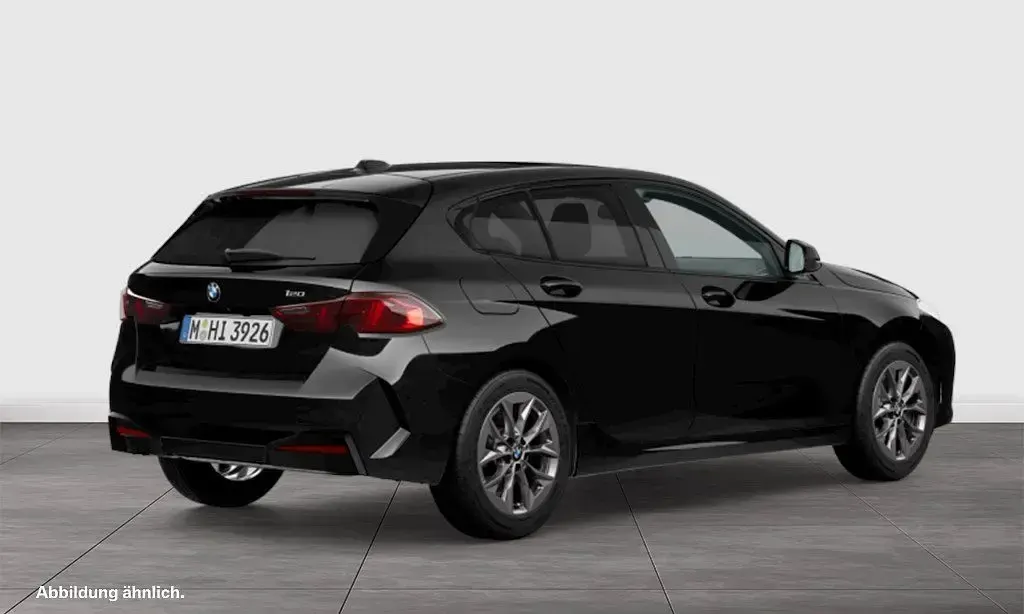 Neu BMW 120 156 PS (114 kW) 2026 Schwarz Kleinwagen