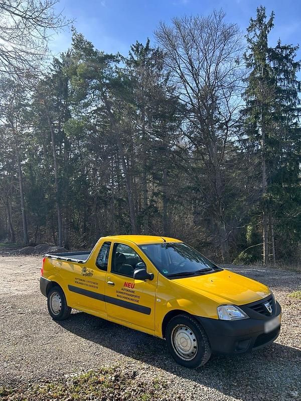 Gebraucht Dacia Logan 88 PS (64 kW) 2012 Gelb Pickup