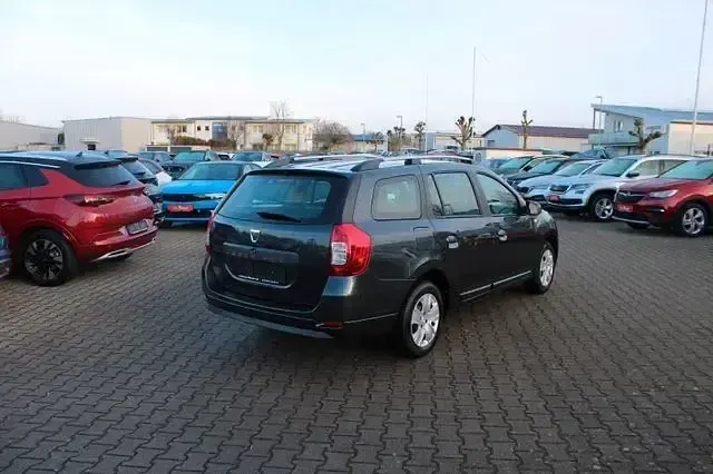 Gebraucht Dacia Logan MCV Lauréate 90 PS (66 kW) 2017 Grau Kombi