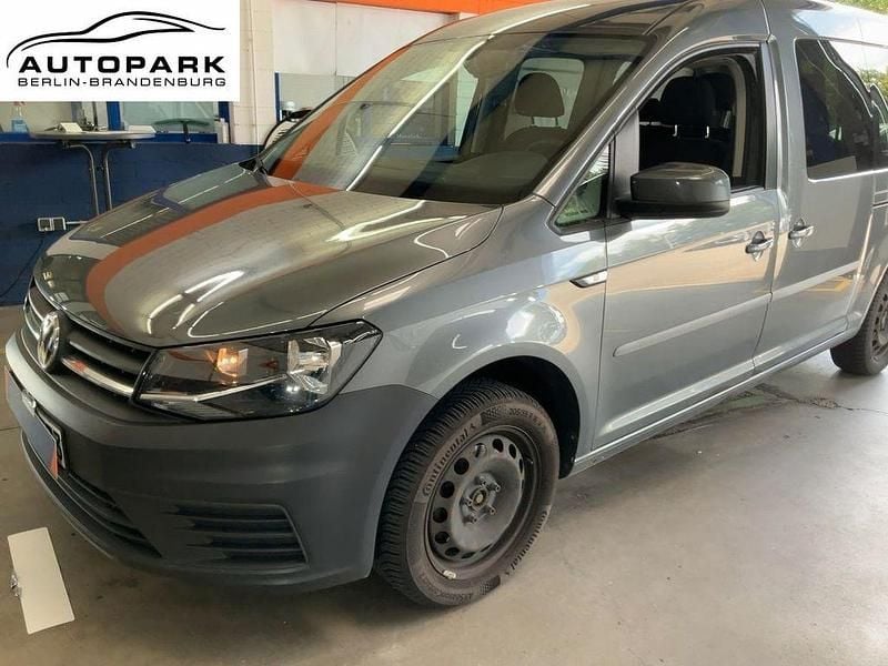 Grau Gebraucht 2019 VW Caddy Maxi Trendline Van / Kleinbus | 16.490 € (Fairer Preis) - Bild 1/4