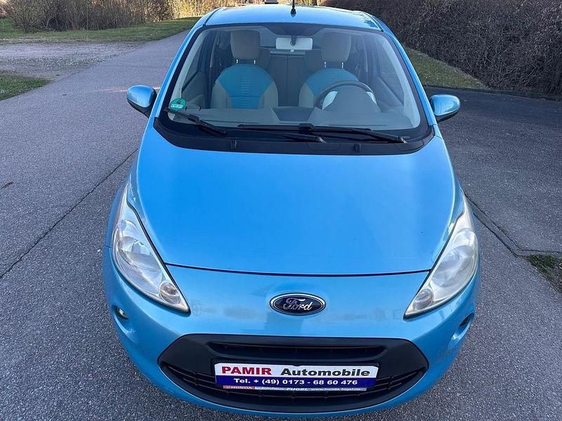Gebraucht Ford Ka Titanium 69 PS (50 kW) 2012 Blau Kleinwagen