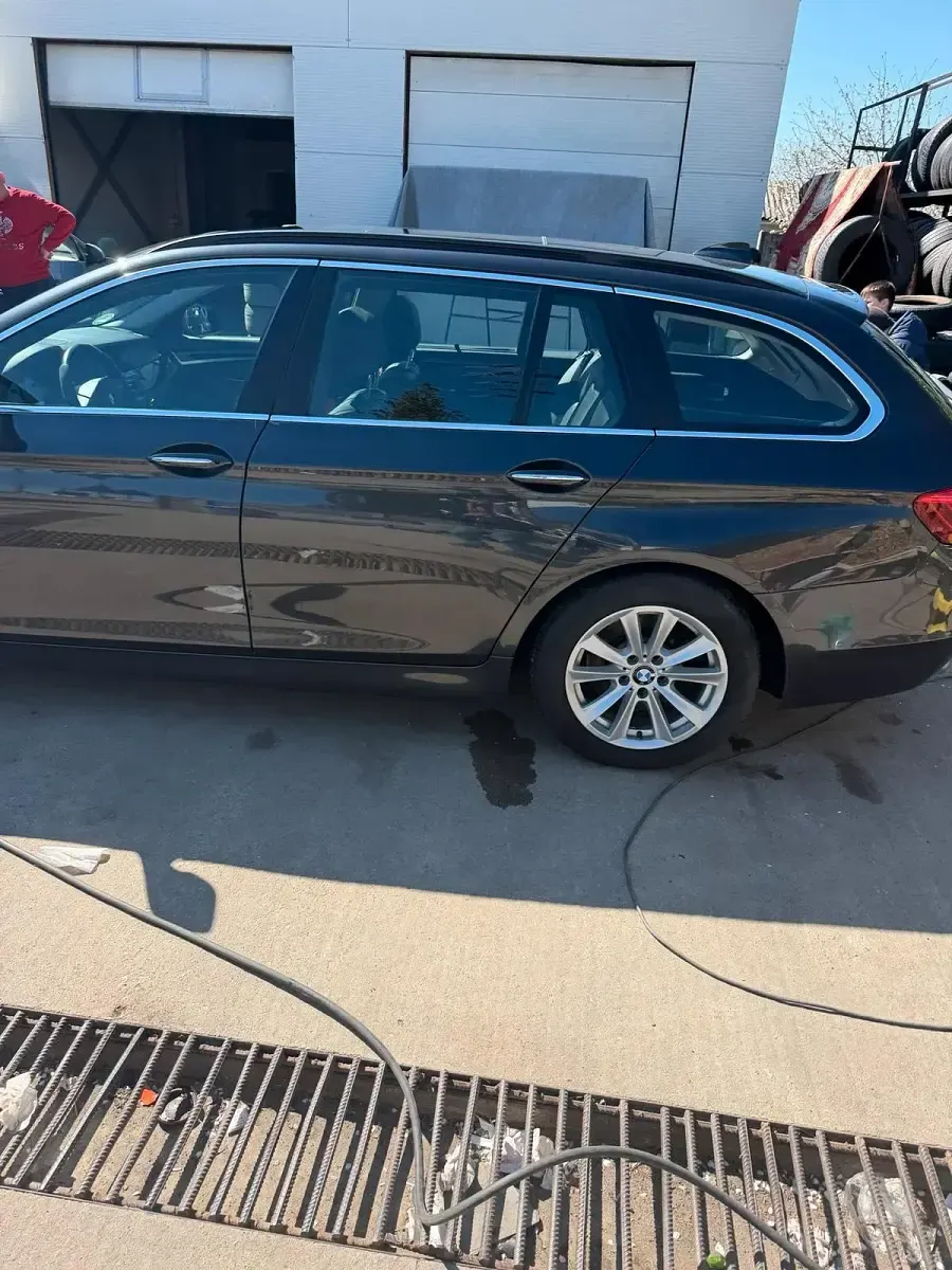 Gebraucht BMW 520 194 PS (142 kW) 2014 Andere farben Kombi