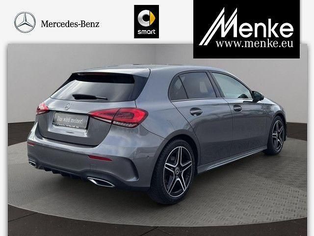 Gebraucht Mercedes A180 Night 136 PS (100 kW) 2019 Grau Limousine