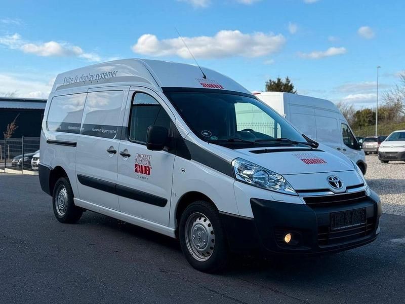 Gebraucht Toyota Proace 128 PS (94 kW) 2015 Weiß Van / Kleinbus