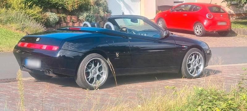 Gebraucht Alfa Romeo Spider 155 PS (114 kW) 1999 Schwarz Cabrio