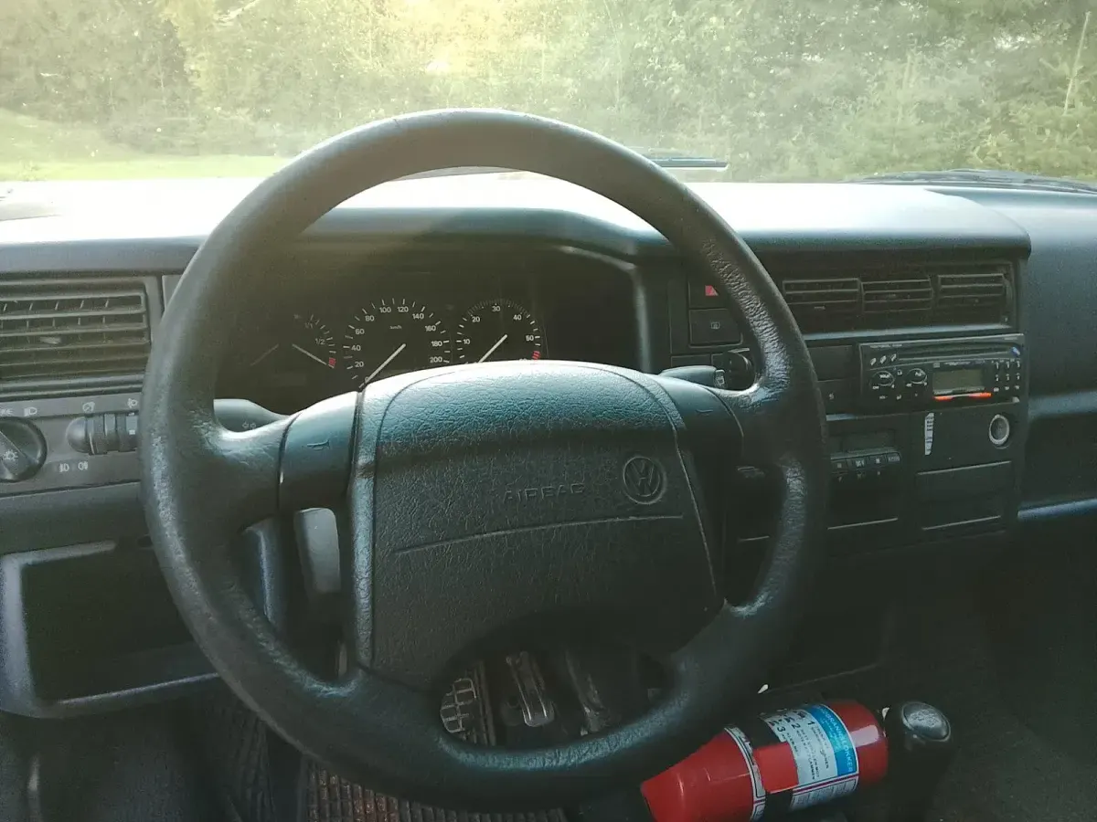 Gebraucht VW T4 110 PS (80 kW) 1998 Andere farben Van