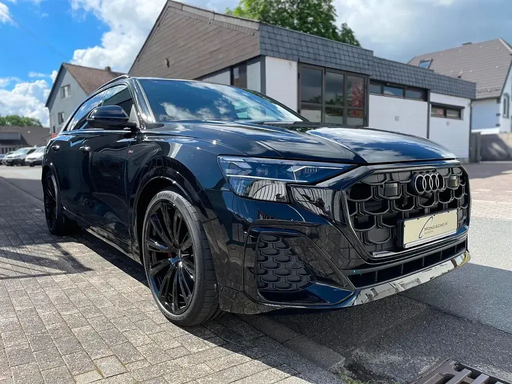 Neu Audi Q8 S-Line 286 PS (210 kW) 2026 Schwarz SUV