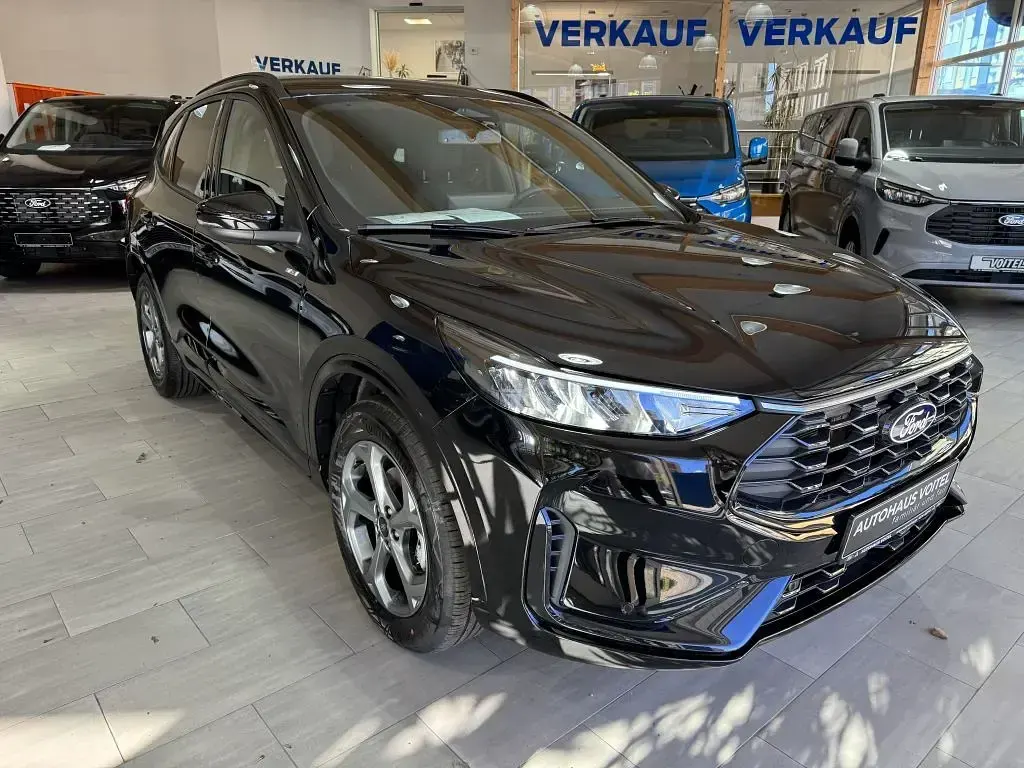 Ny Ford Kuga ST-Line 190 HK (139 kW) 2026 Sort SUV