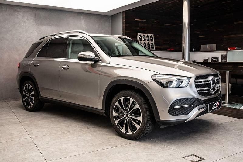 Gebraucht Mercedes GLE300 245 PS (180 kW) 2019 Silber SUV