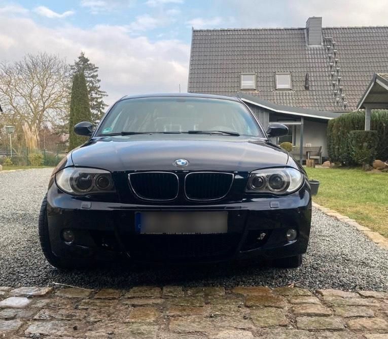 Blau Gebraucht 2006 BMW 118 Coupé Coupé | 2.900 € - Bild 1/4