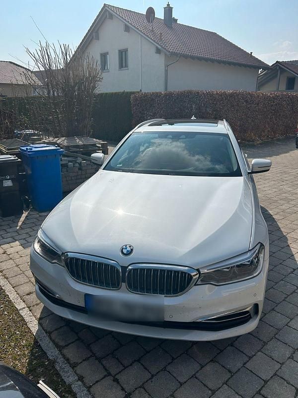 Gebraucht BMW 540 Luxury Line 340 PS (250 kW) 2018 Weiß Kombi