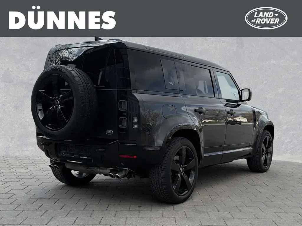 Gebraucht Land Rover Defender 525 PS (386 kW) 2022 Grau SUV