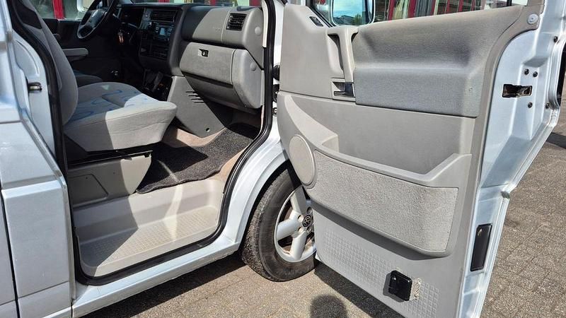 Gebraucht VW T4 151 PS (111 kW) 2002 Silber Van