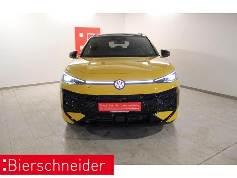Second-hand VW T-Roc Style 150 CP (110 kW) 2026 Negru SUV