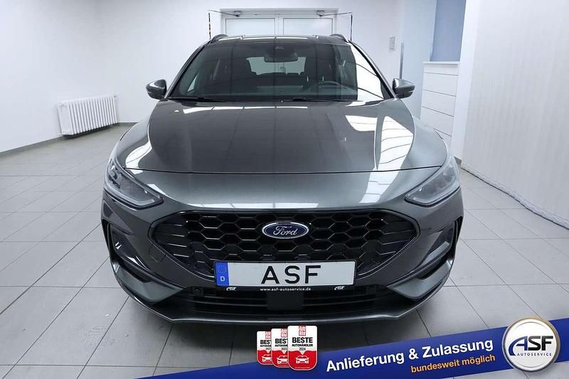 Gebraucht Ford Focus ST-Line X 155 PS (114 kW) 2025 Magneticgrau Kombi