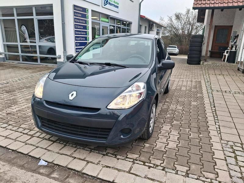 Gebraucht Renault Clio III 75 PS (55 kW) 2012 Blau Kleinwagen
